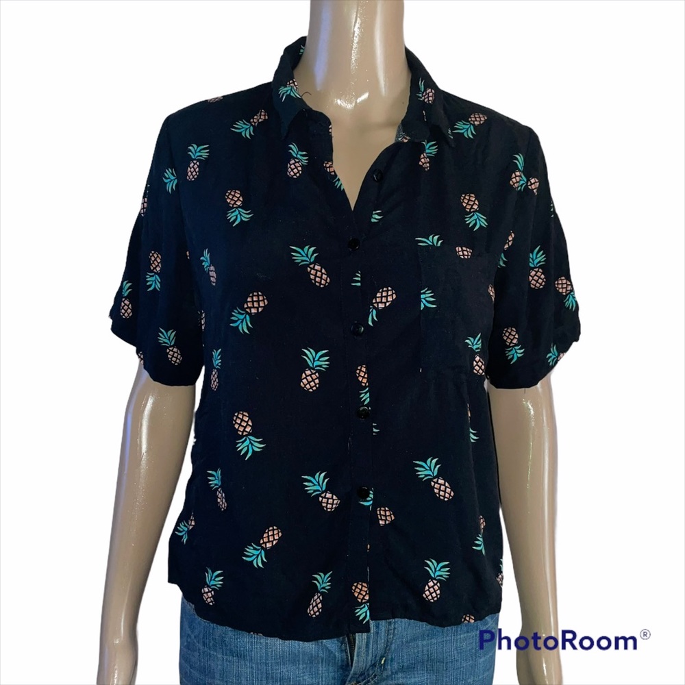 Love Notes Pineapple Print Buttoned Blouse - image 3